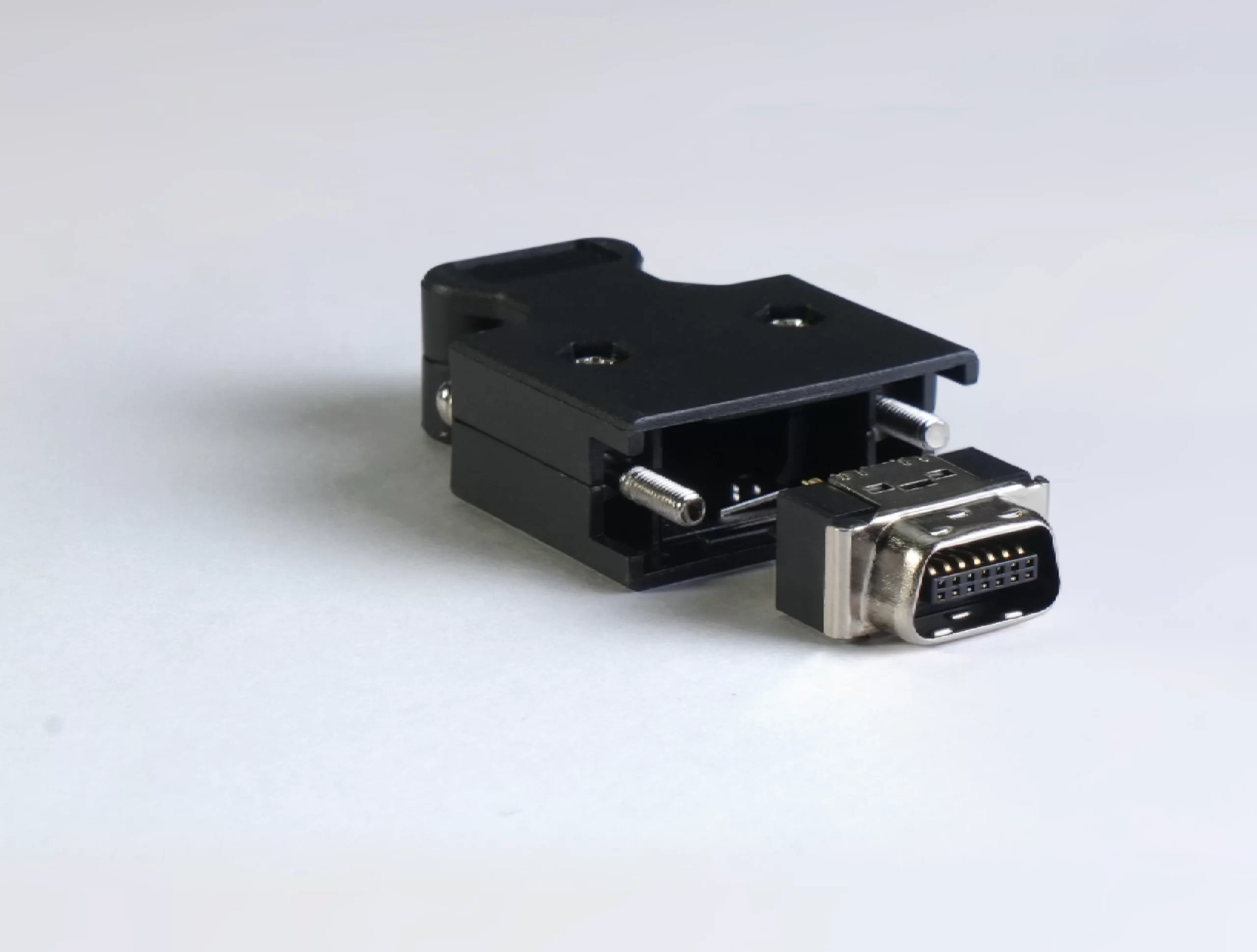 io-connector-1